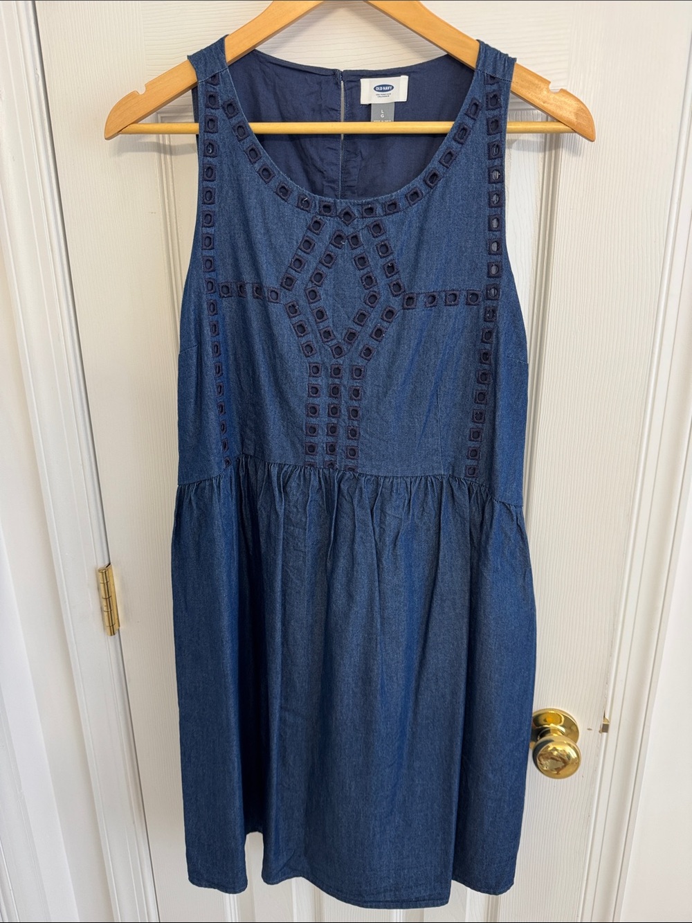Chambray Sleeveless Denim Dress